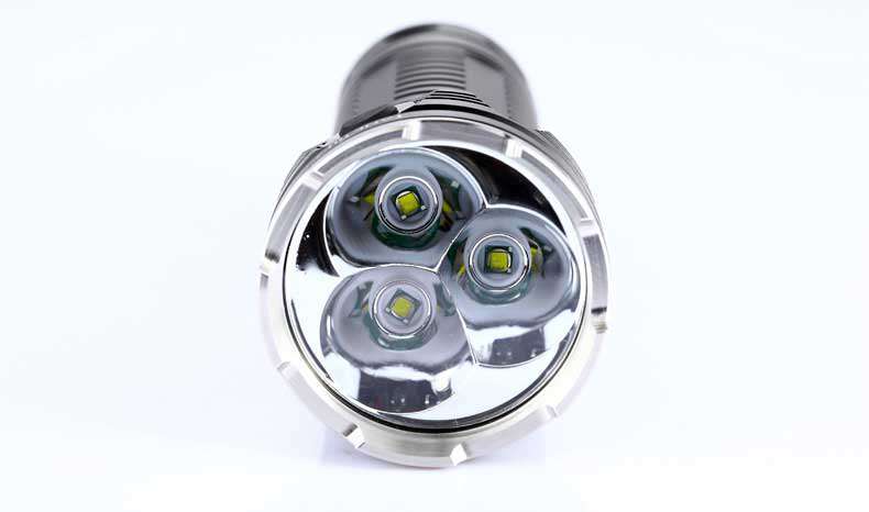 1577506118136526.jpg 手電筒廠家